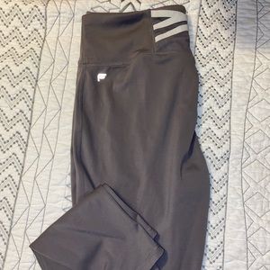 Fabletics Motion365 High-Waisted Trinity Leggings